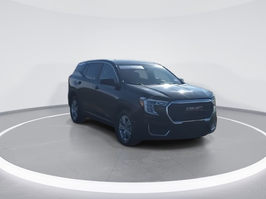 Used 2024 GMC Terrain SLE FWD image 2