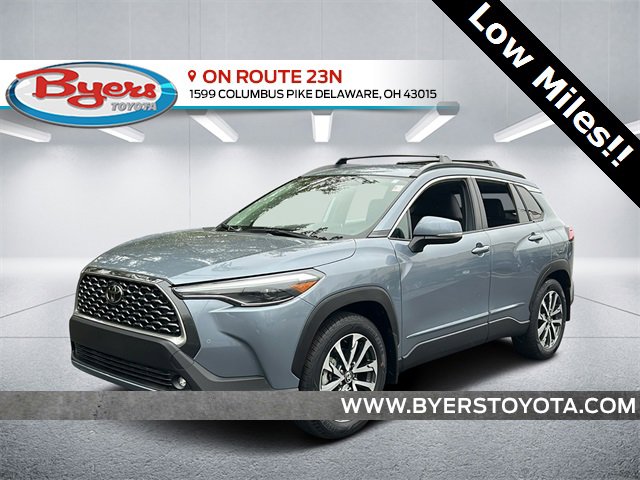 Used 2022 Toyota Corolla Cross XLE w/ Black Badges Package (TMS)