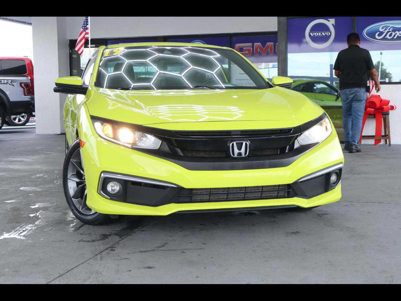 Used 2019 Honda Civic EX image 1