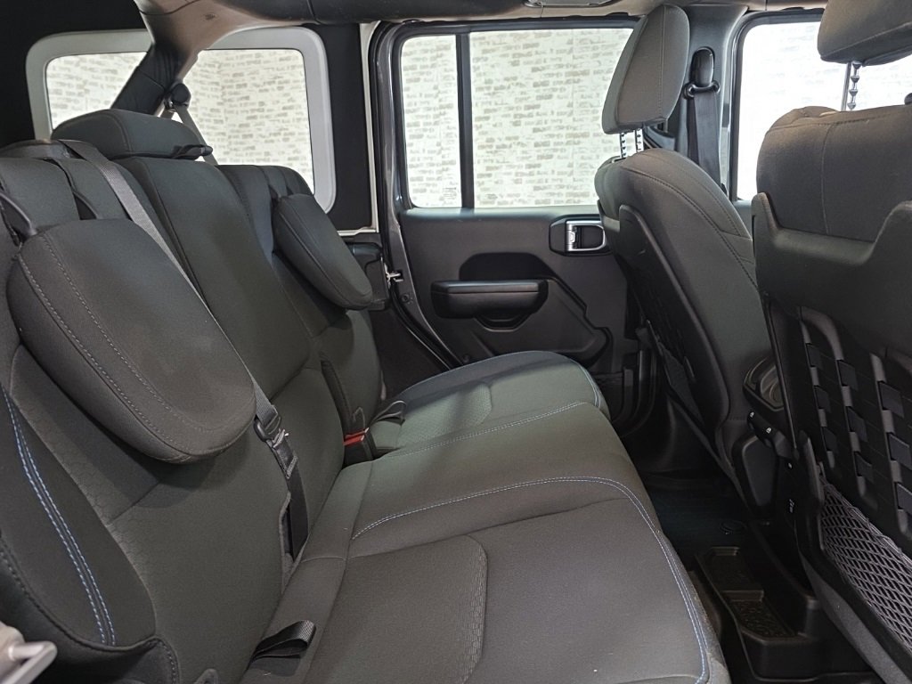 Used 2021 Jeep Wrangler Unlimited Rubicon 4xe w/ Cold Weather Group image 13