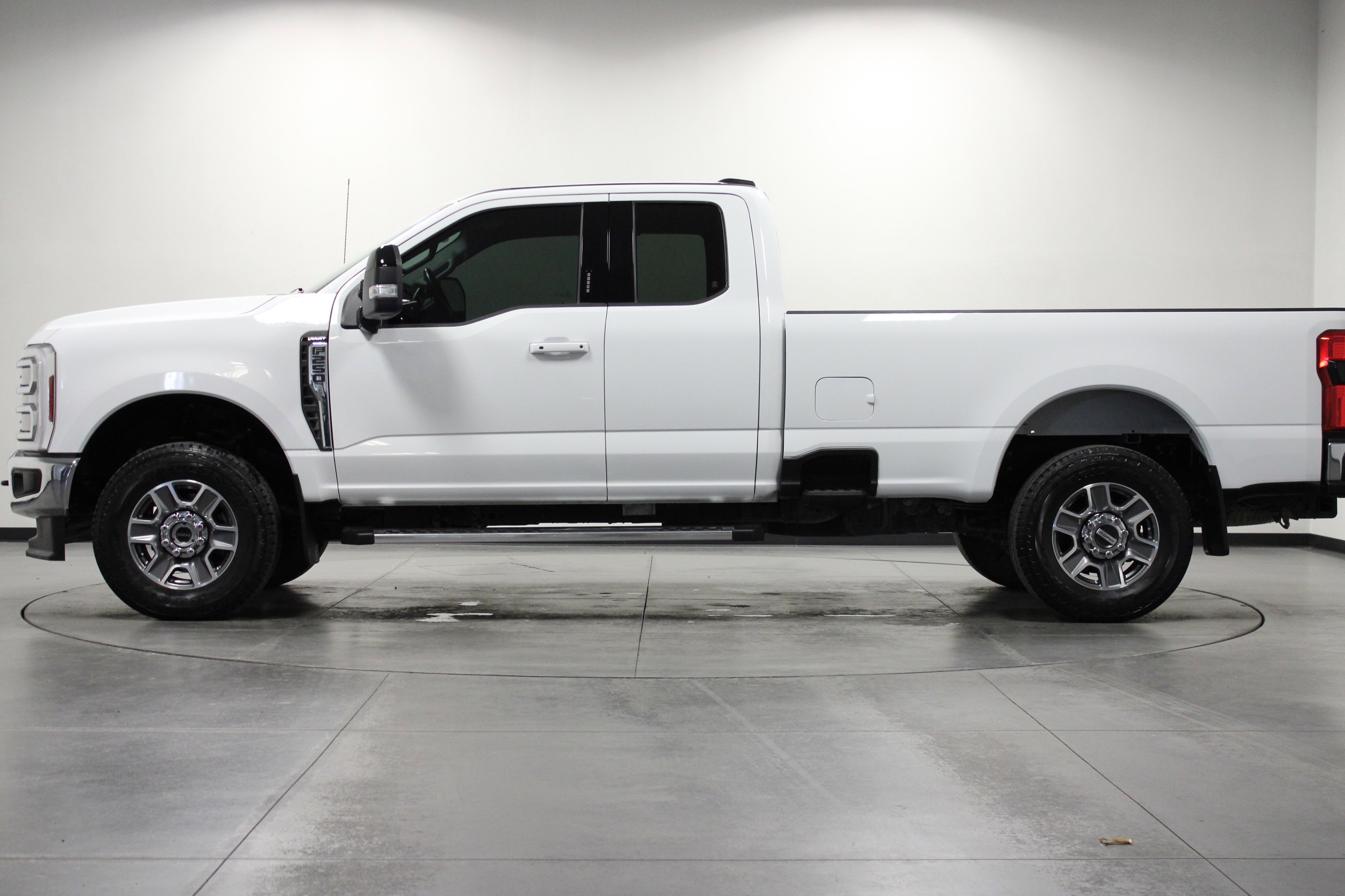 Used 2024 Ford F250 Lariat image 7