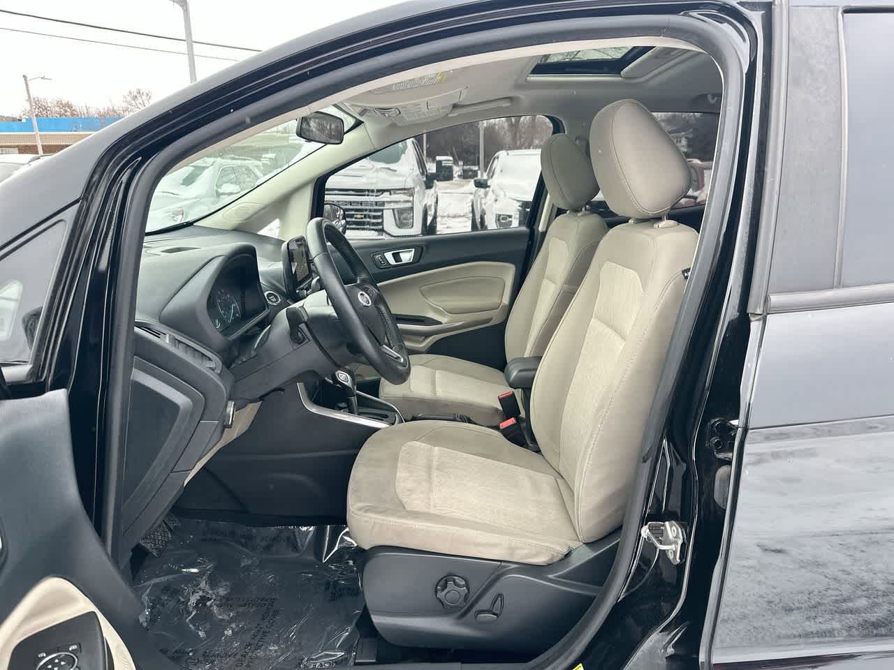 Used 2019 Ford EcoSport SE image 24
