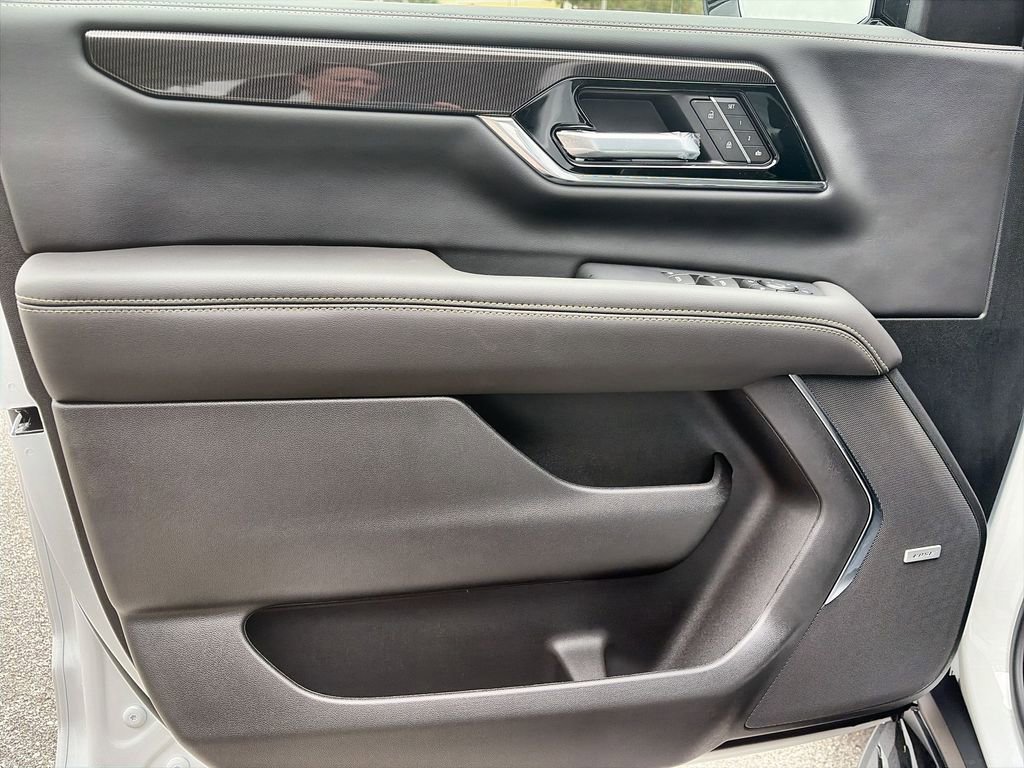 New 2026 GMC Yukon XL Elevation w/ Elevation Premium Package RWD image 28