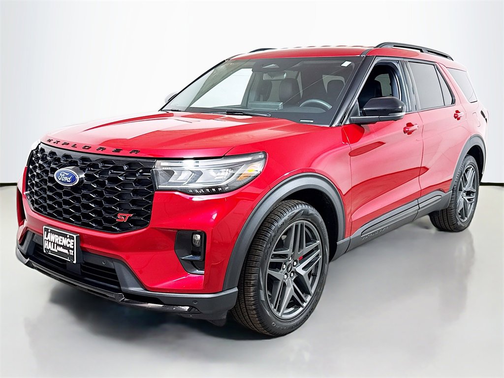 Used 2025 Ford Explorer ST video 1