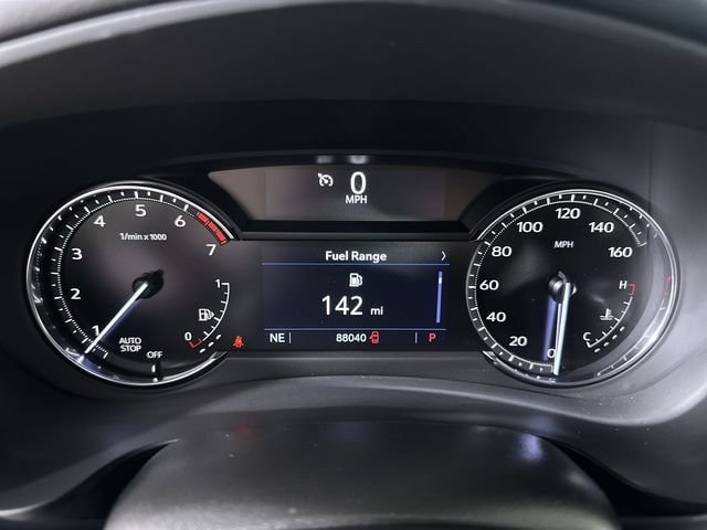 Used 2021 Cadillac XT4 Premium Luxury w/ Cold Weather Package FWD image 12