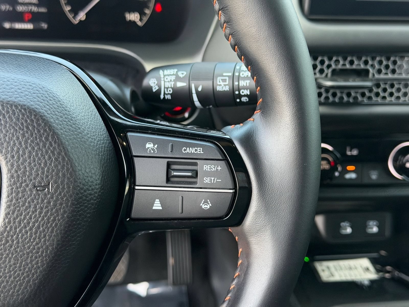Certified 2026 Honda HR-V Sport image 24