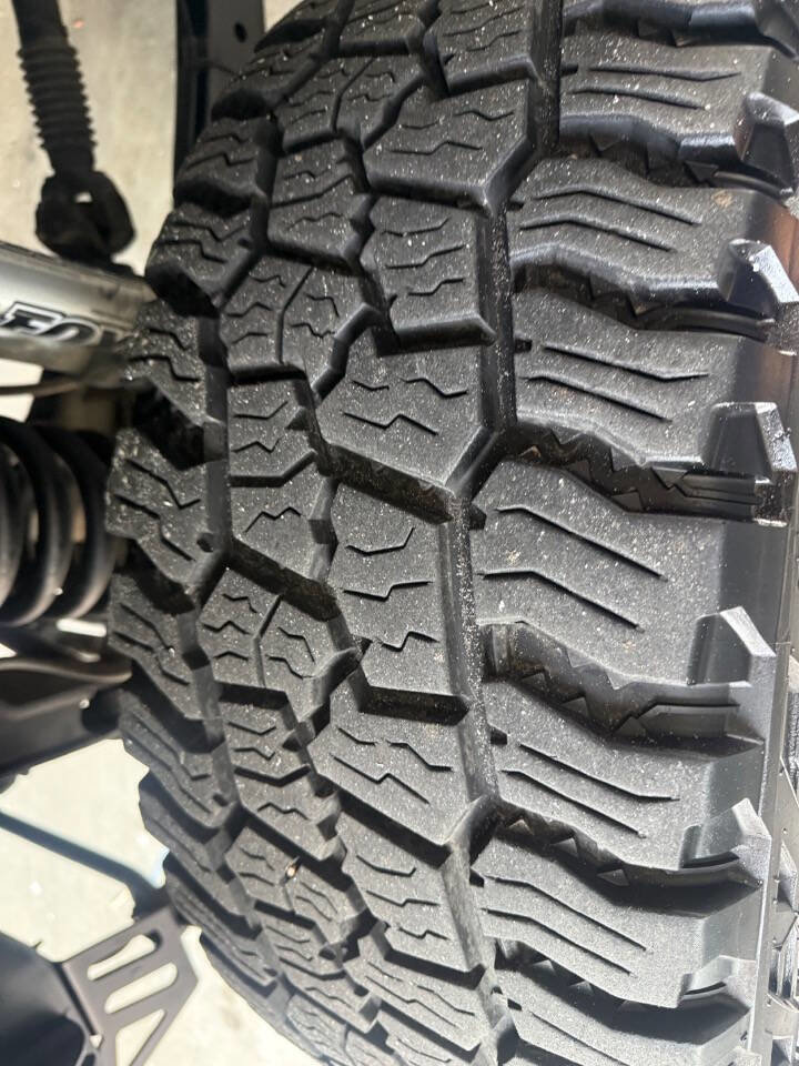 Used 2016 Ford F250 Lariat w/ Lariat Ultimate Package image 54