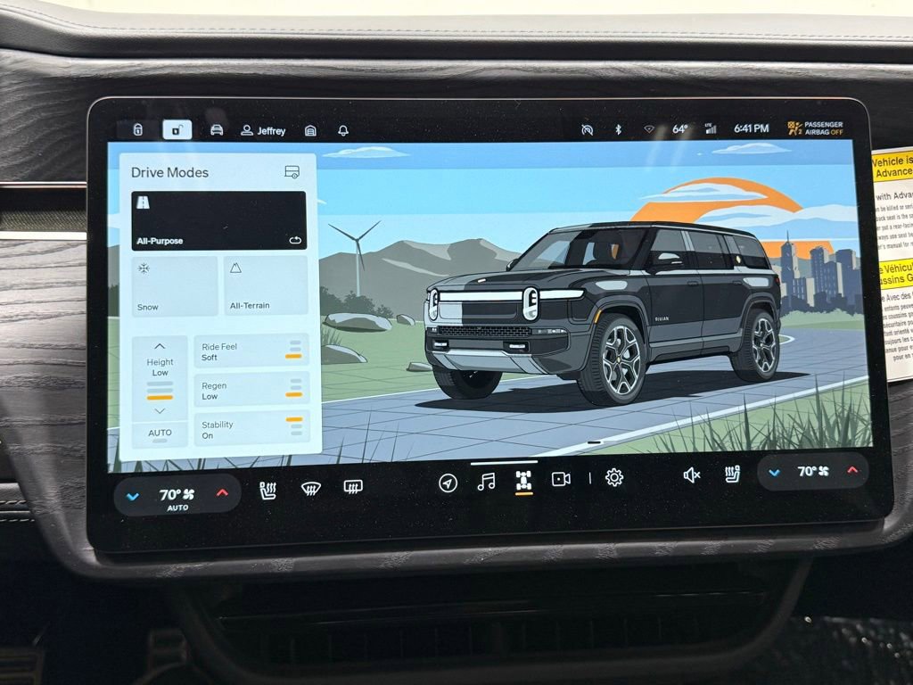 Used 2024 Rivian R1S Adventure AWD/4WD image 25