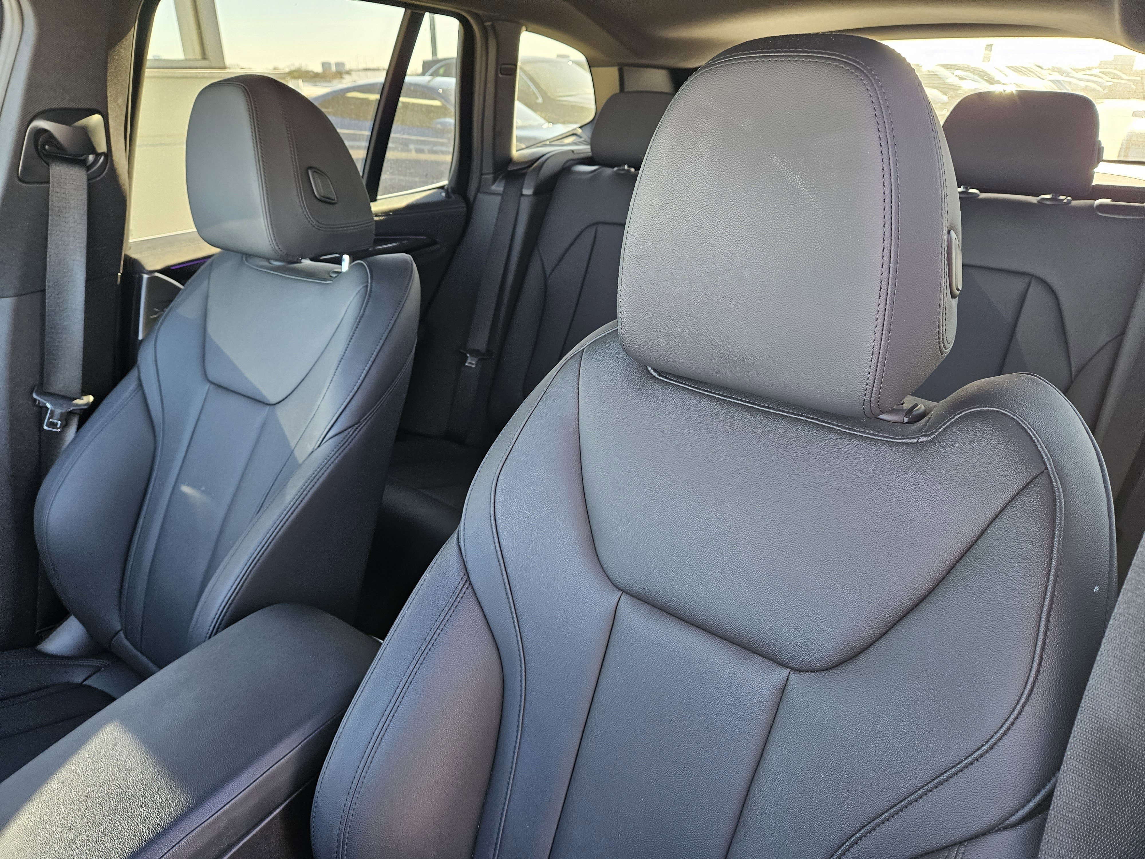 Used 2020 BMW X3 xDrive30i w/ M Sport Package 2 image 6