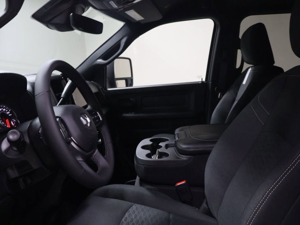 New 2026 RAM 2500 Tradesman AWD/4WD image 8
