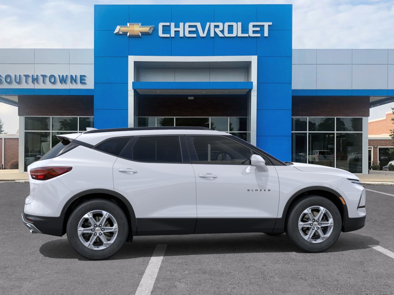 New 2026 Chevrolet Blazer LT w/ Convenience Package FWD image 29