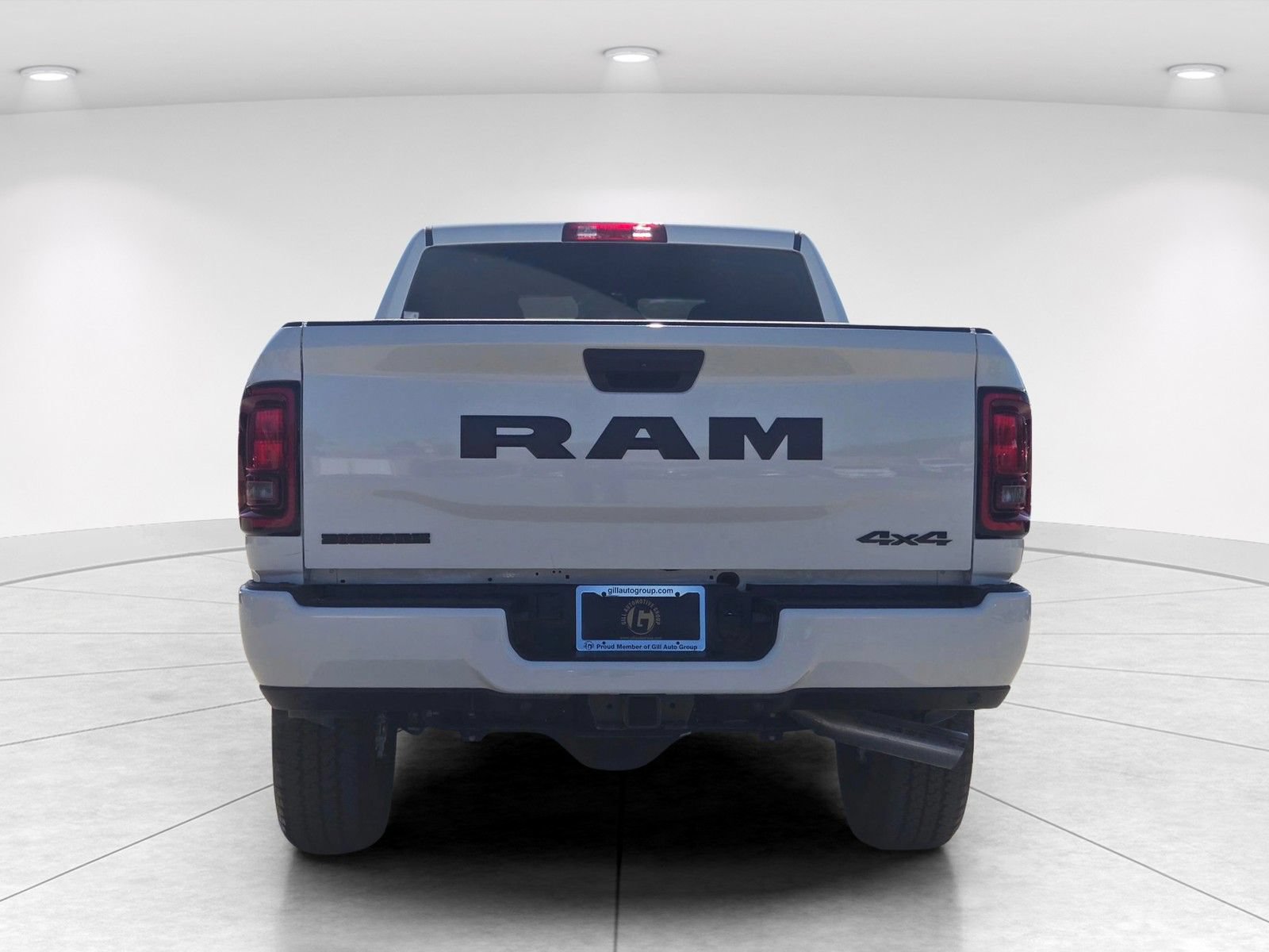 New 2026 RAM 2500 Big Horn AWD/4WD image 4