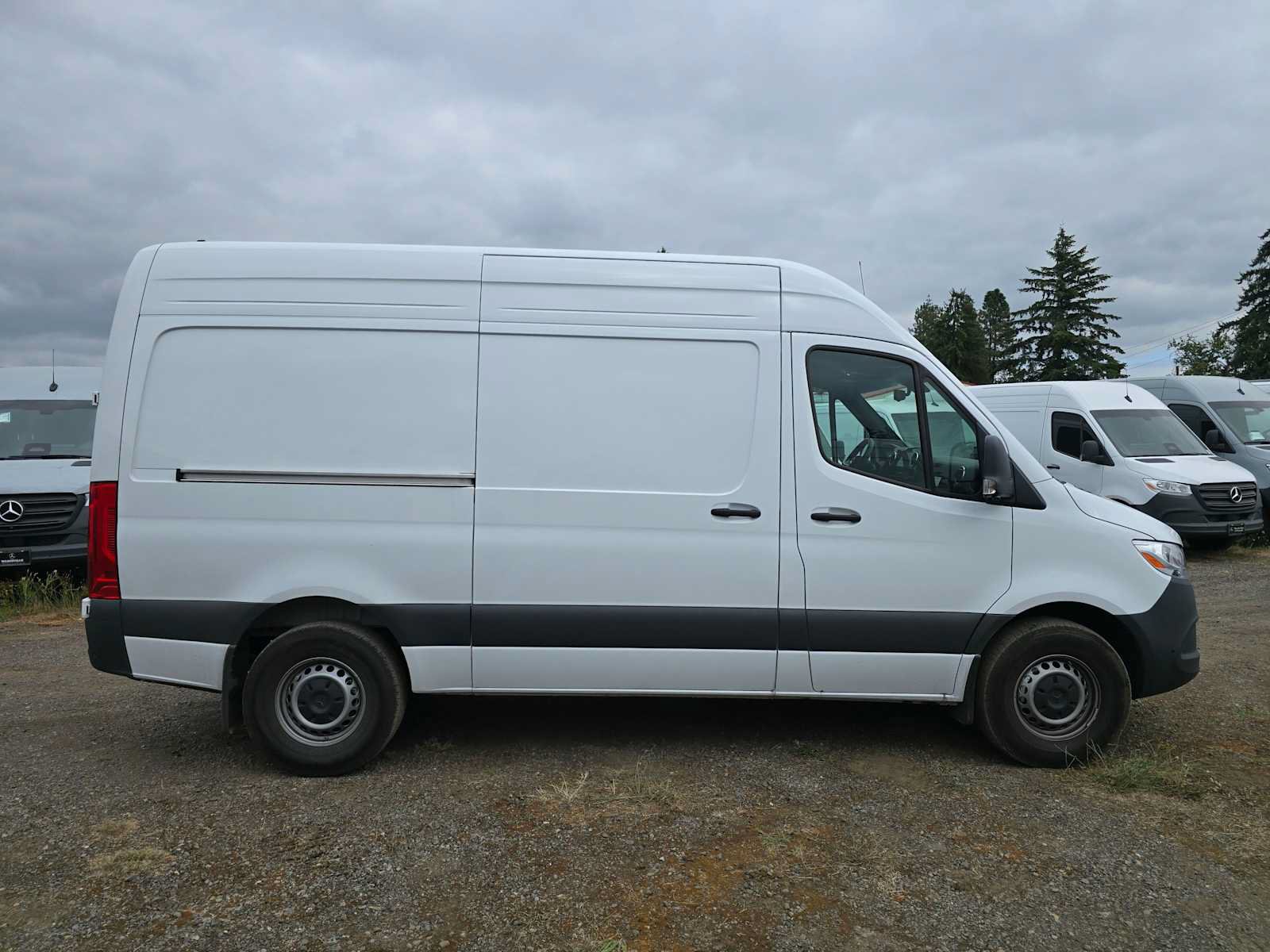 Used 2026 Mercedes-Benz Sprinter 2500 image 2