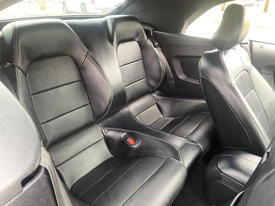 Used 2021 Ford Mustang Premium RWD image 17
