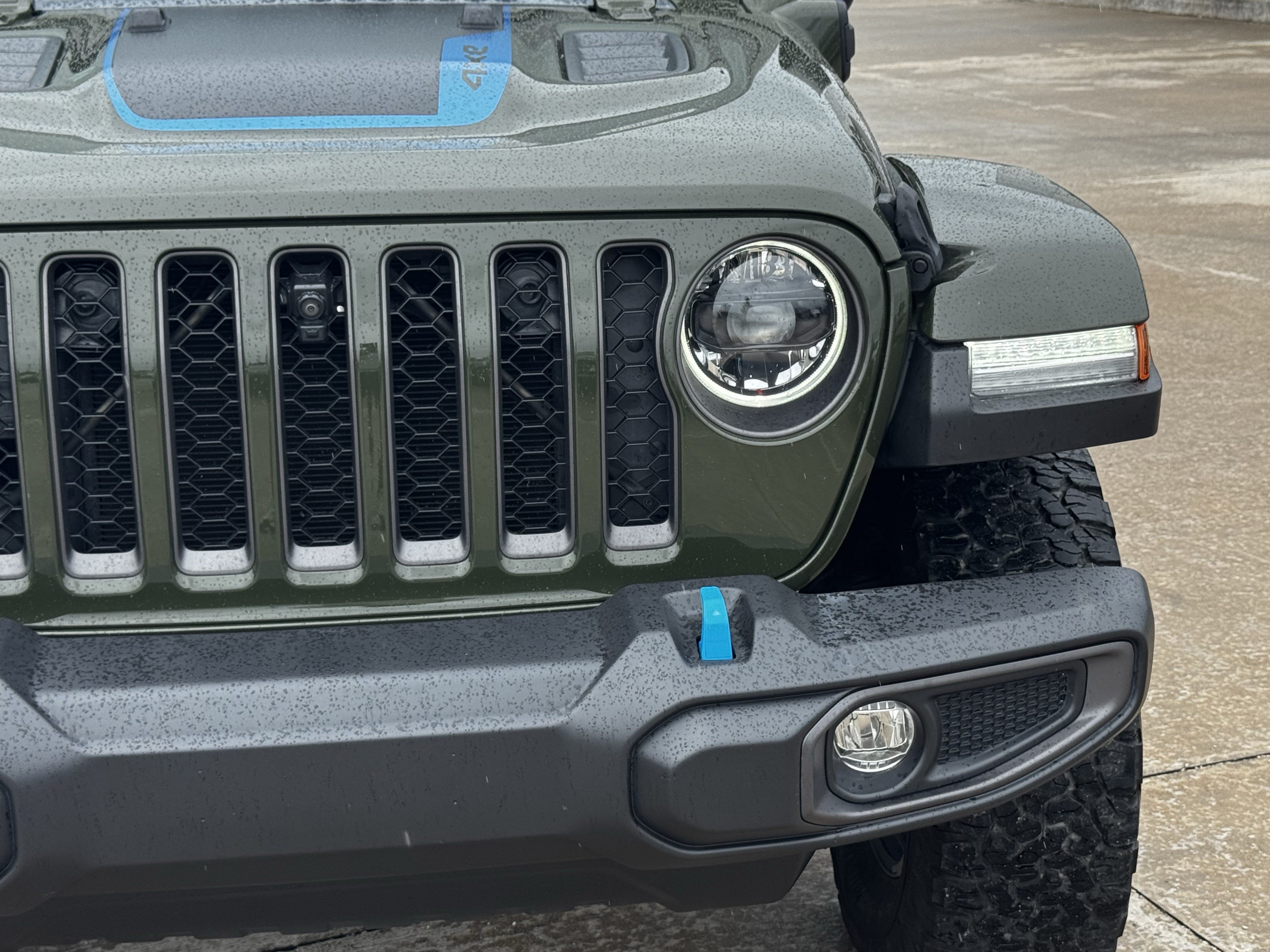 Used 2023 Jeep Wrangler Unlimited Rubicon 4xe w/ Safety Group AWD/4WD image 5