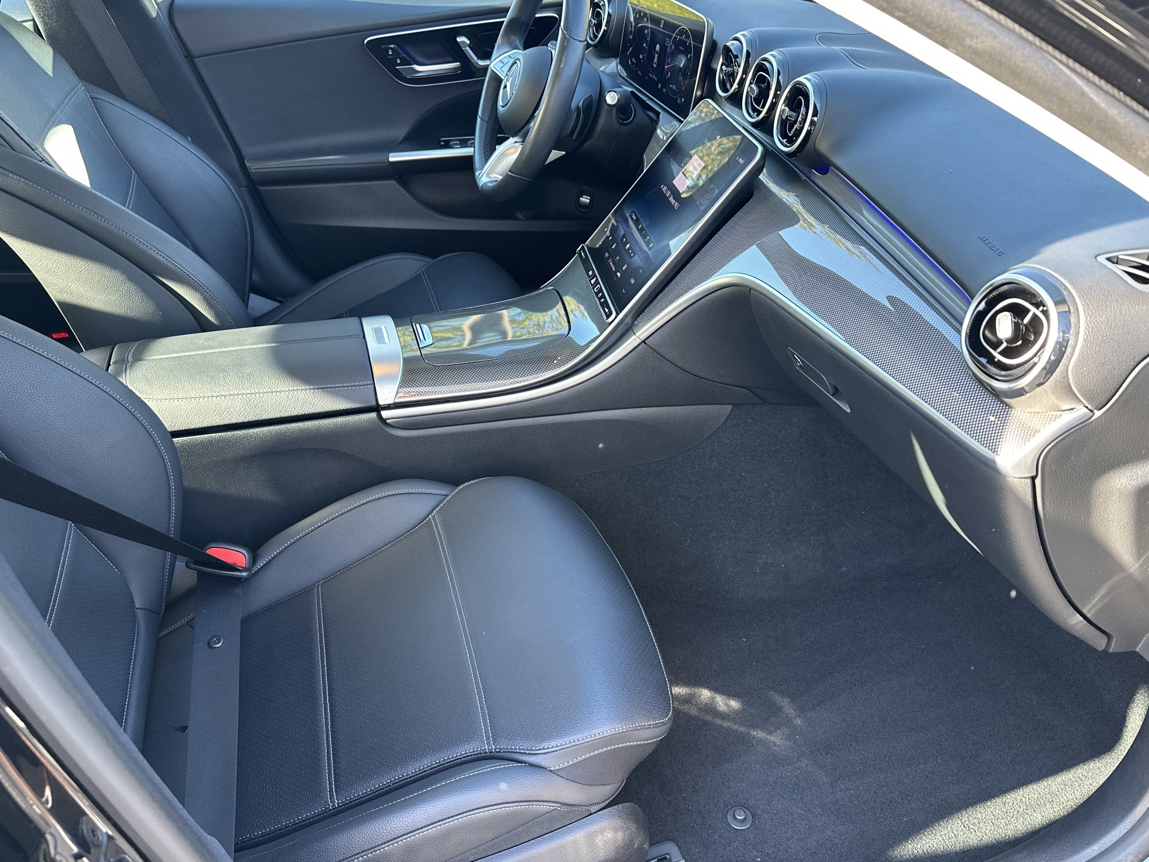 Used 2022 Mercedes-Benz C 300 Sedan image 13