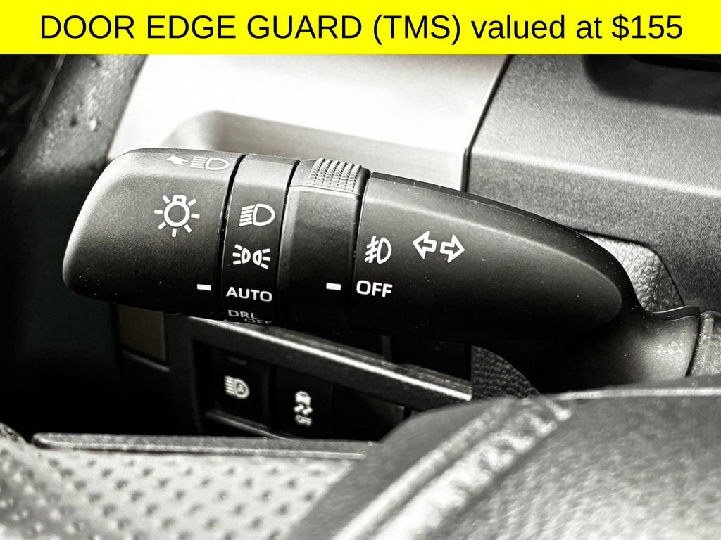 Used 2024 Toyota Tacoma TRD Off-Road AWD/4WD image 7