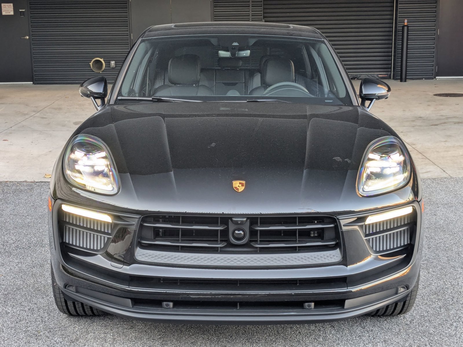 Certified 2026 Porsche Macan S AWD/4WD image 6