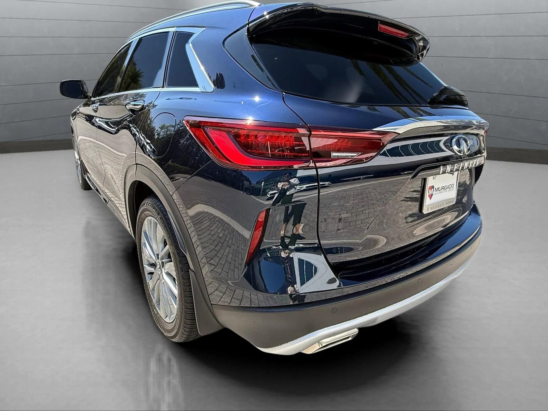 Used 2023 INFINITI QX50 Luxe image 10