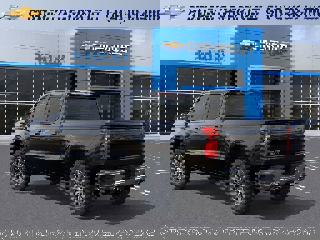 New 2026 Chevrolet Silverado 1500 LT w/ Z71 Off-Road Package image 3