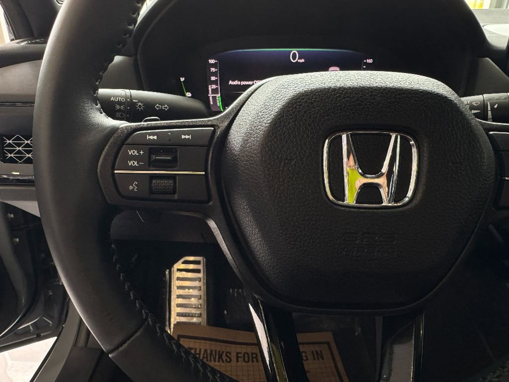 Used 2025 Honda Accord Sport image 14