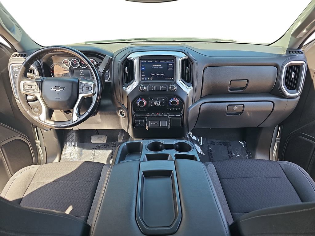 Used 2021 Chevrolet Silverado 1500 RST AWD/4WD image 9