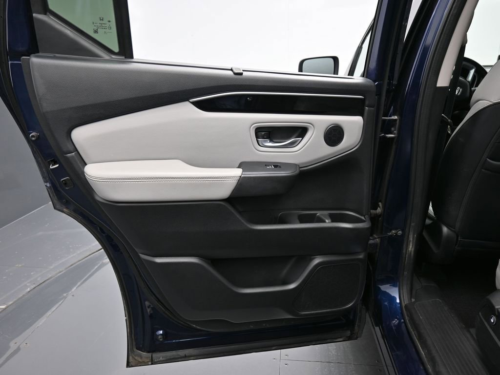 Certified 2023 Honda Pilot EX-L image 35