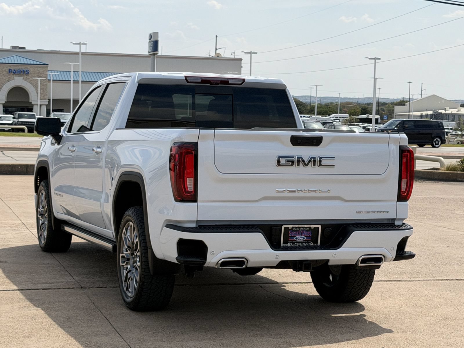 Used 2026 GMC Sierra 1500 Denali Ultimate AWD/4WD image 6