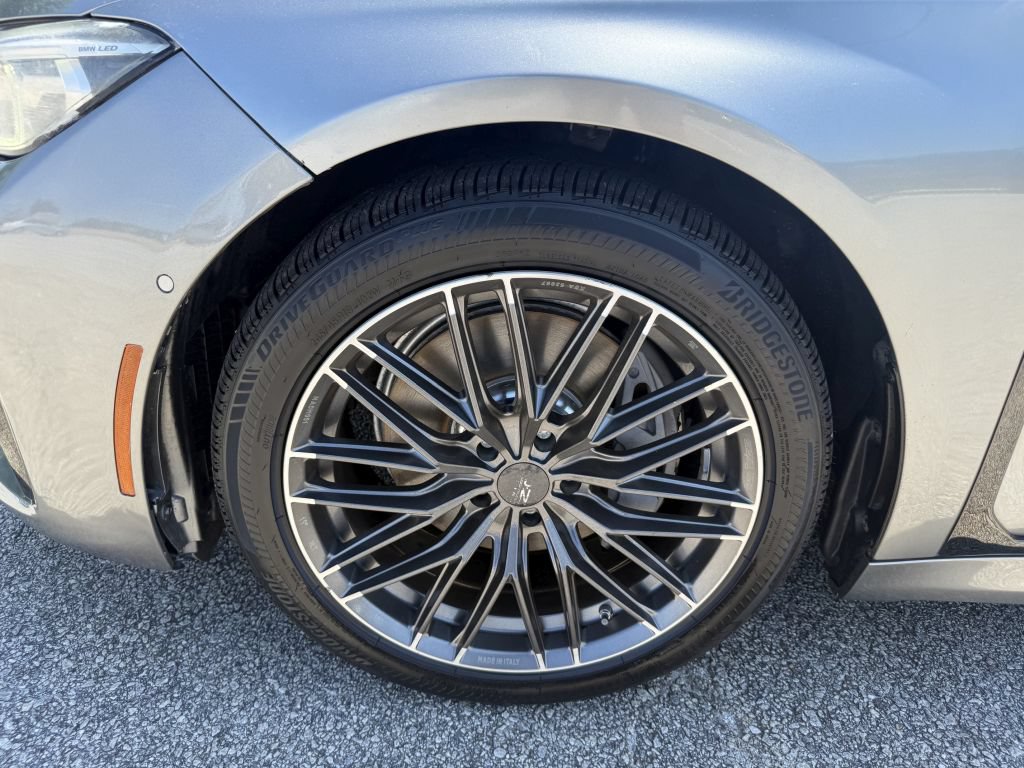 Used 2020 BMW 740i xDrive w/ M Sport Package AWD/4WD image 13