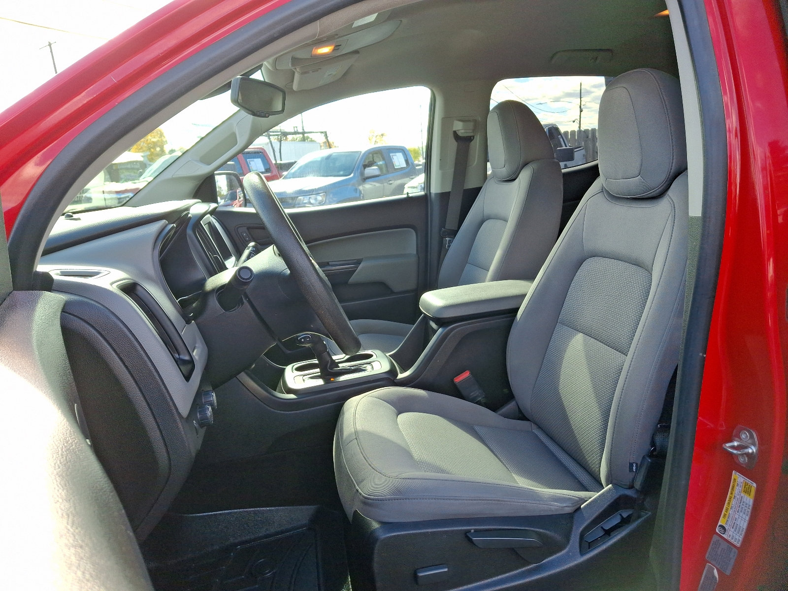 Used 2017 Chevrolet Colorado W/T w/ Custom Special Edition AWD/4WD image 12