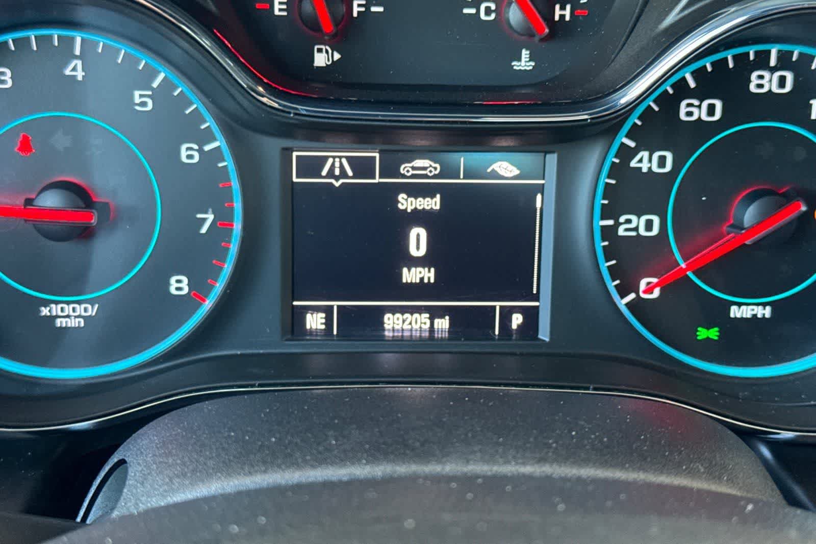 Used 2017 Chevrolet Cruze LT w/ Convenience Package FWD image 27