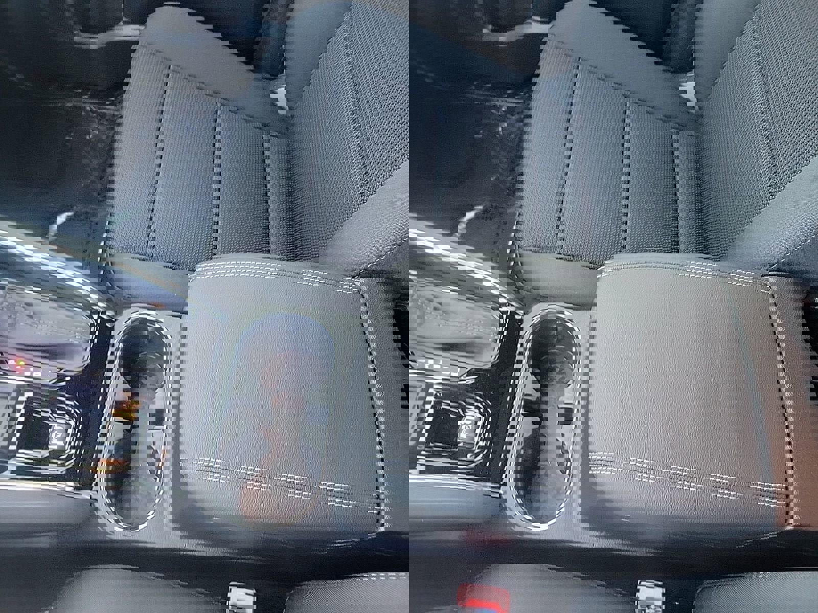 New 2026 GMC Canyon Elevation image 33