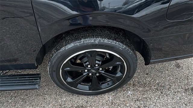 Certified 2022 Ford Expedition Max Limited image 27