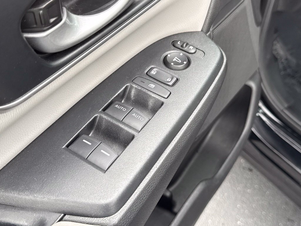 Used 2020 Honda CR-V Touring image 19