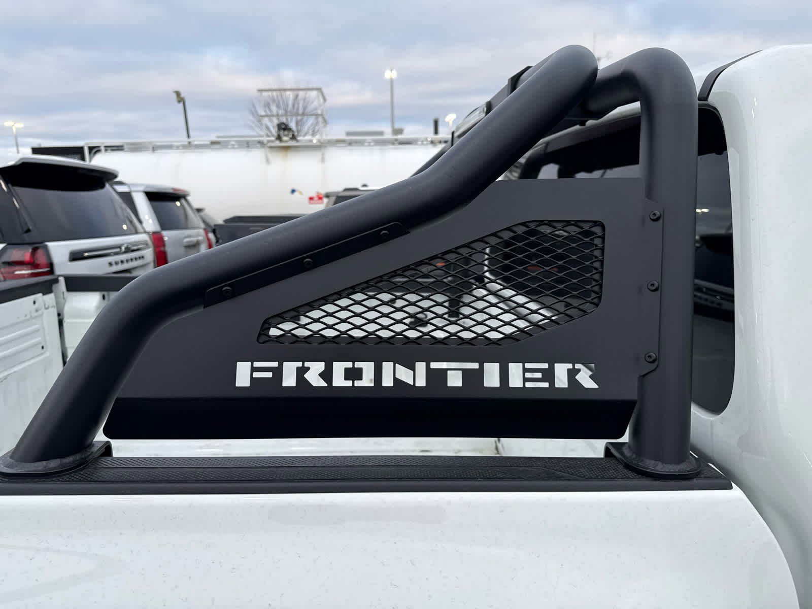 Used 2023 Nissan Frontier SV w/ Midnight Edition Package image 7