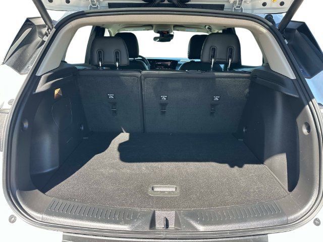 Used 2024 Buick Encore GX Preferred w/ Comfort Package AWD/4WD image 11