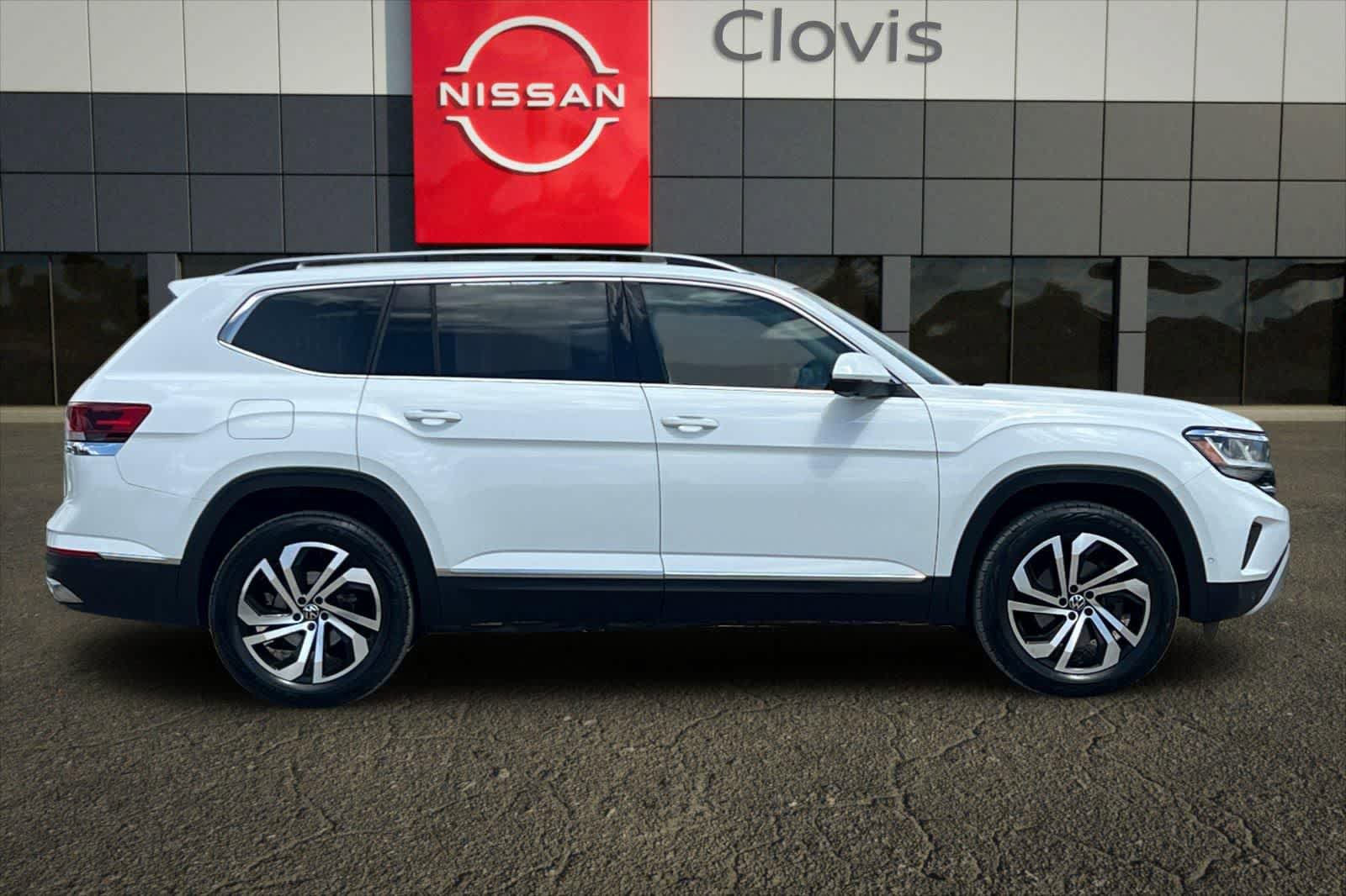 Used 2021 Volkswagen Atlas SEL Premium AWD/4WD image 9