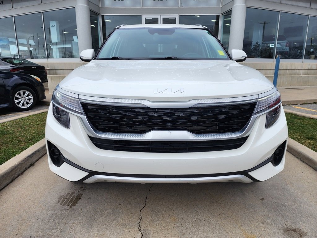 Certified 2023 Kia Seltos S image 2