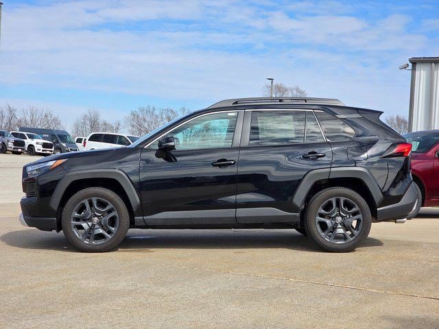 Used 2024 Toyota RAV4 Adventure AWD/4WD image 5