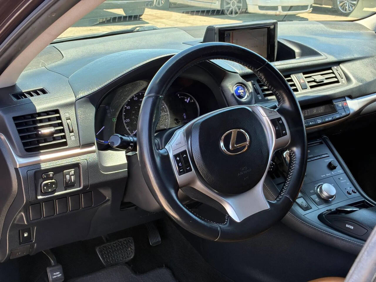 Used 2013 Lexus CT 200h w/ Premium Pkg w/Navigation FWD image 16
