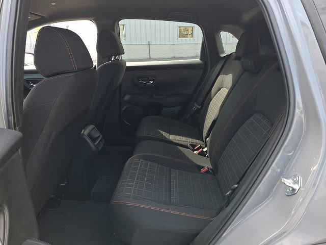 Used 2024 Honda HR-V Sport image 10