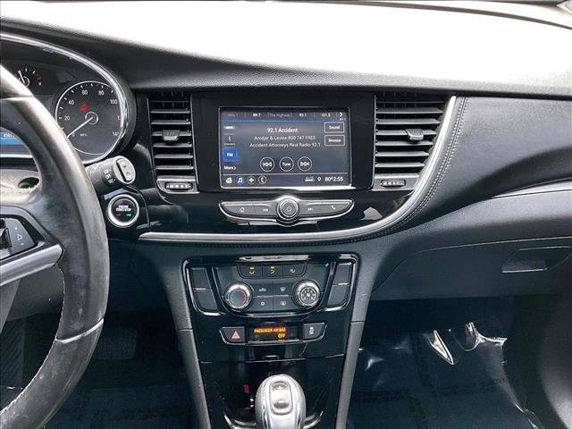 Used 2022 Buick Encore Preferred w/ Safety Package image 8