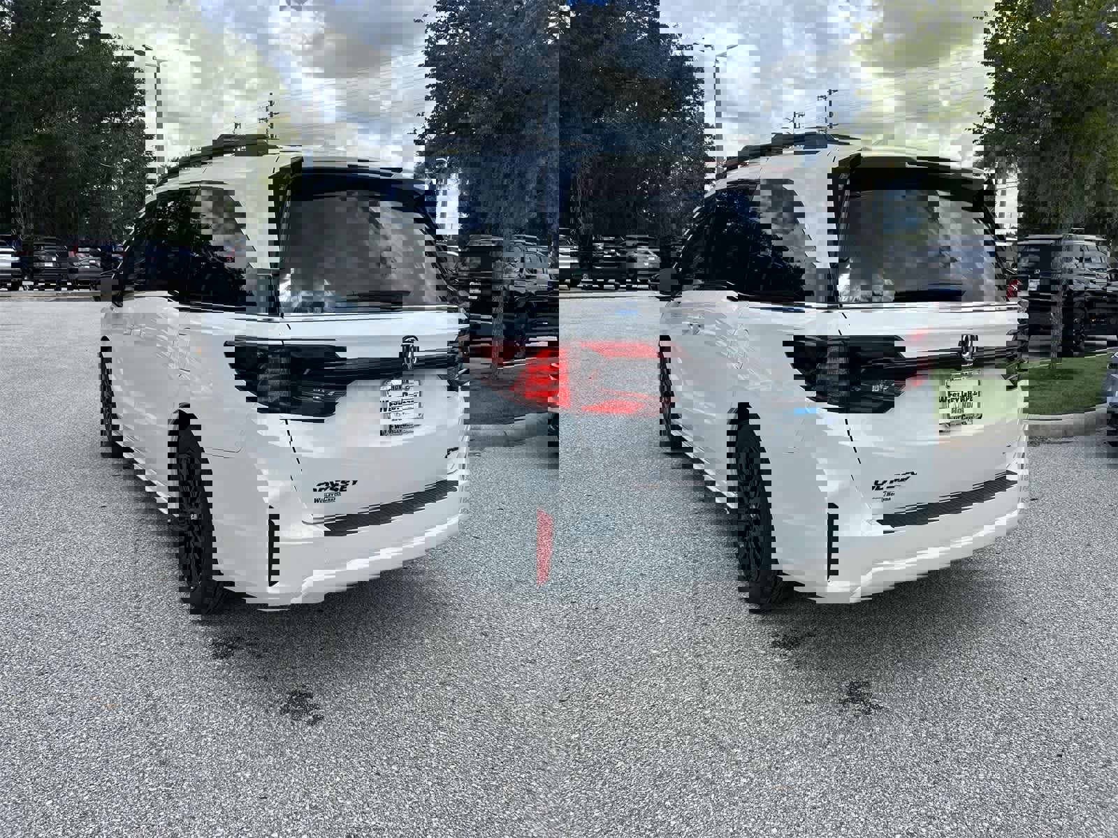 New 2026 Honda Odyssey Sport-L image 4