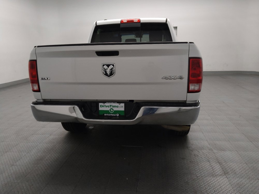 Used 2020 RAM 1500 Classic SLT image 7