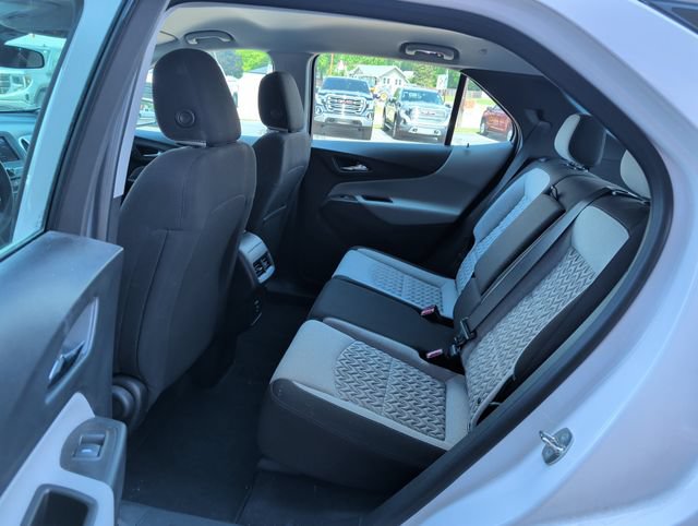 Used 2023 Chevrolet Equinox LS FWD image 22