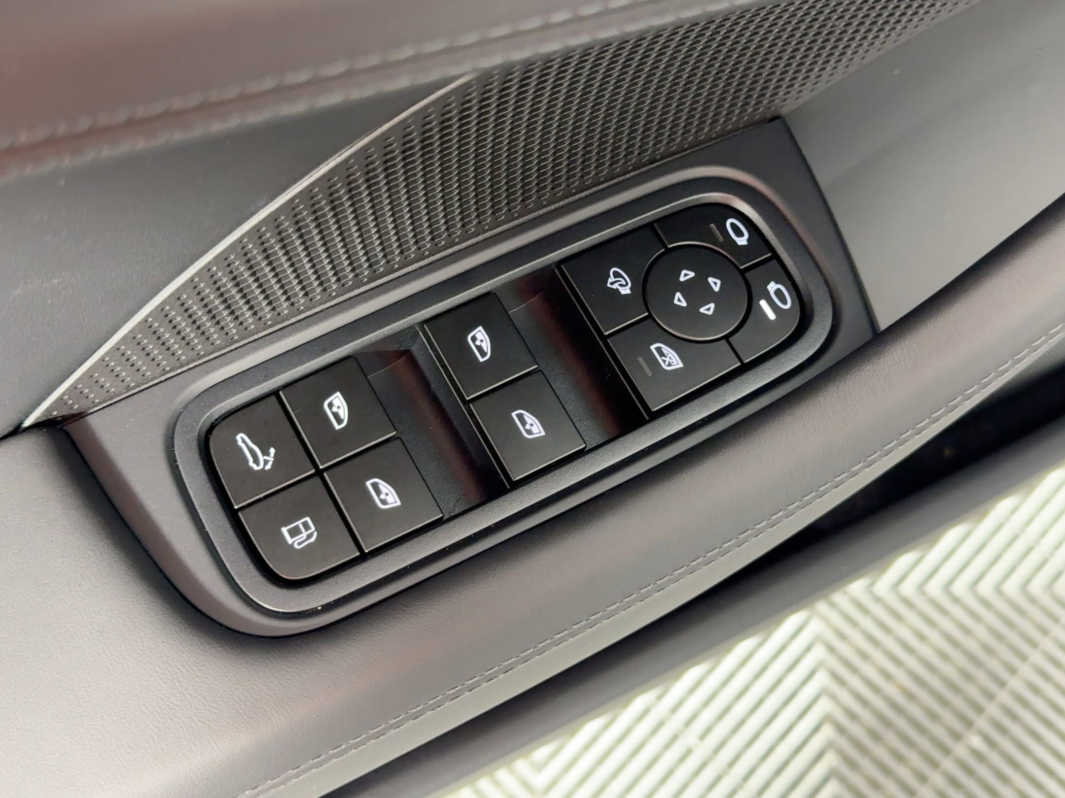 New 2026 Porsche Panamera 4 image 12