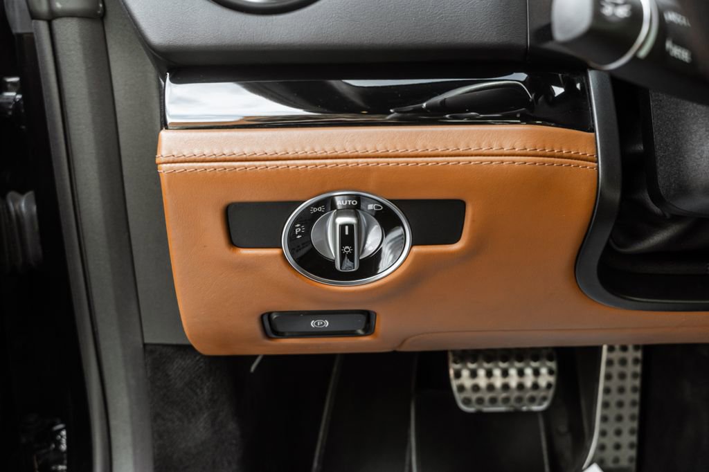 Used 2017 Mercedes-Benz SL 450 w/ Premium I Package image 17