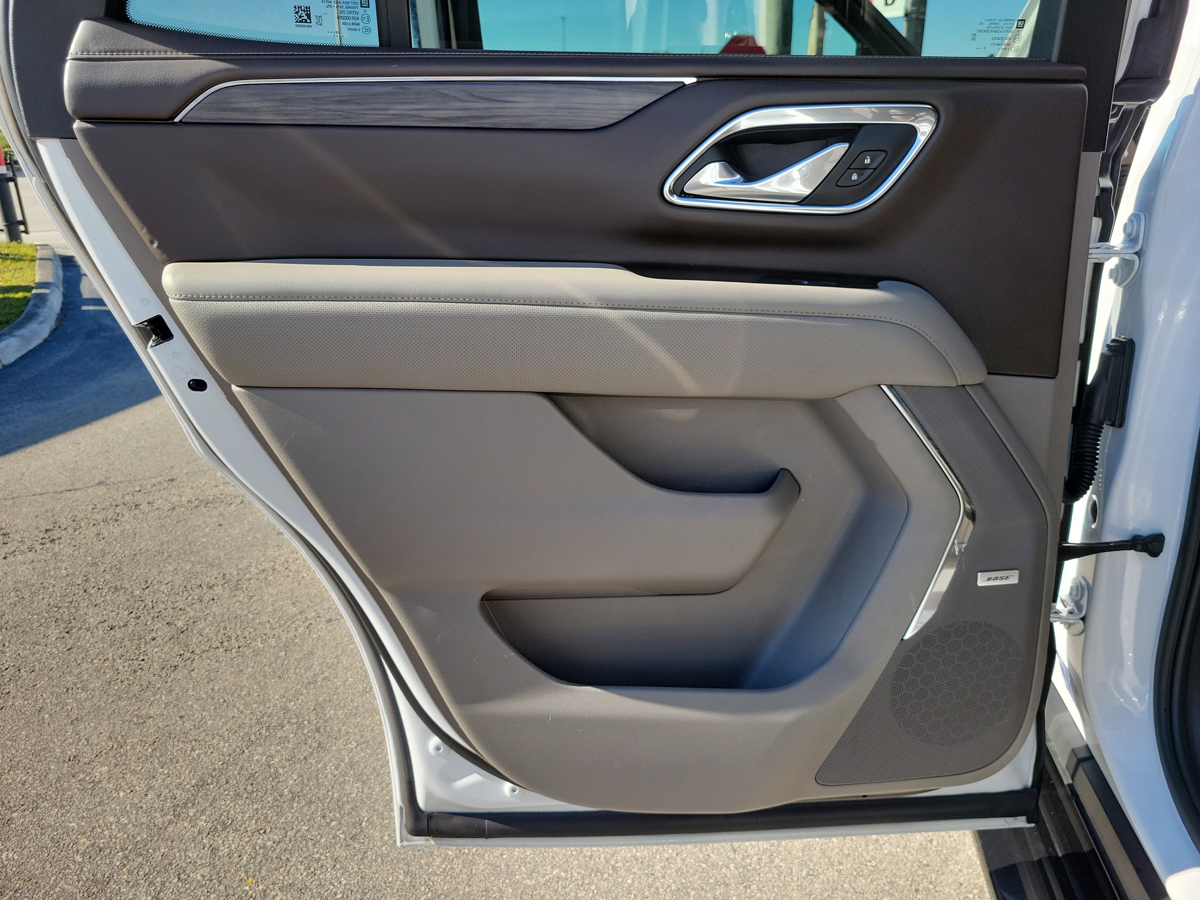 Used 2023 GMC Yukon SLT image 26