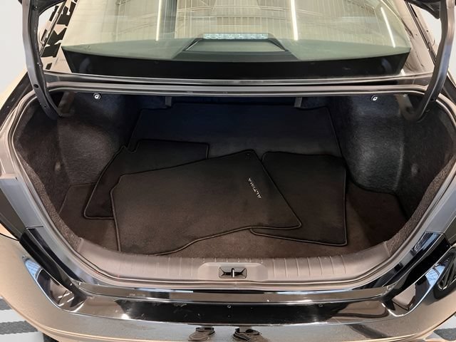Used 2025 Nissan Altima 2.5 SV FWD image 6