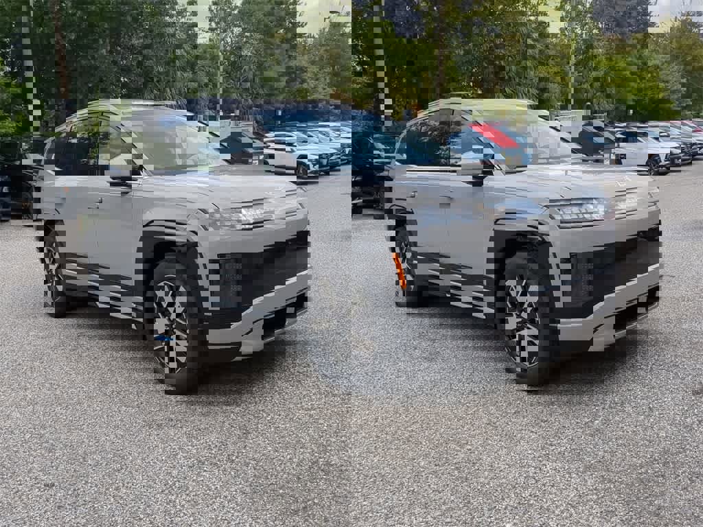 New 2026 Hyundai Ioniq 9 SEL image 8